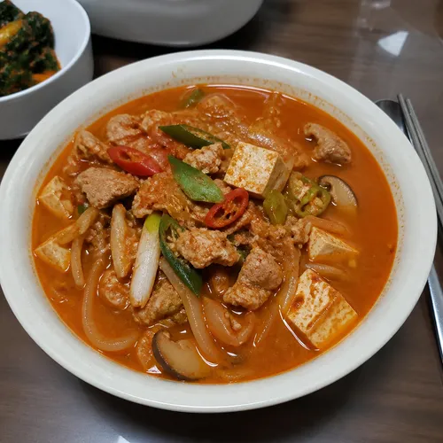 셰프의 얼큰 시원 돼지고기 김치찌개
