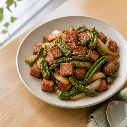 スパムとししとうの炒め物