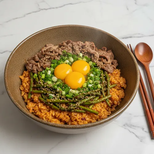 牛バラ薄切り肉とウドの釜飯