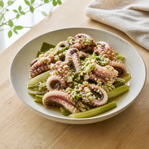 長ねぎとジュクミの蒸し物 ニンニクソース添え