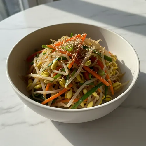 うま味が芸術的な「大豆もやしの和え物」