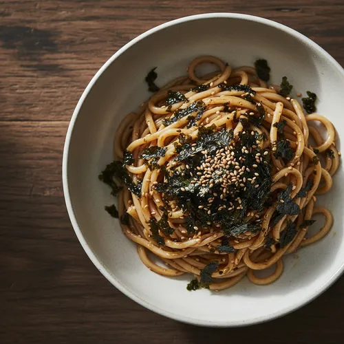 カンジャングクス（醤油麺）