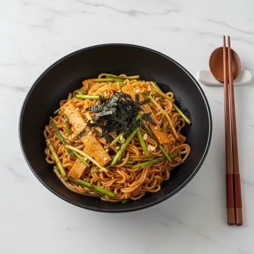 シンラーメンと長ねぎの冷やし混ぜ麺