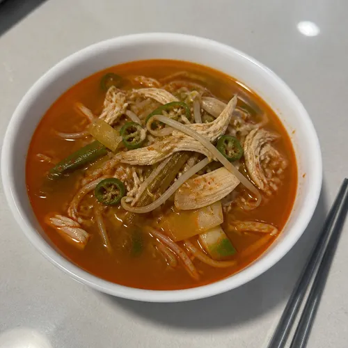 10分で完成！超簡単チゲ風スープ