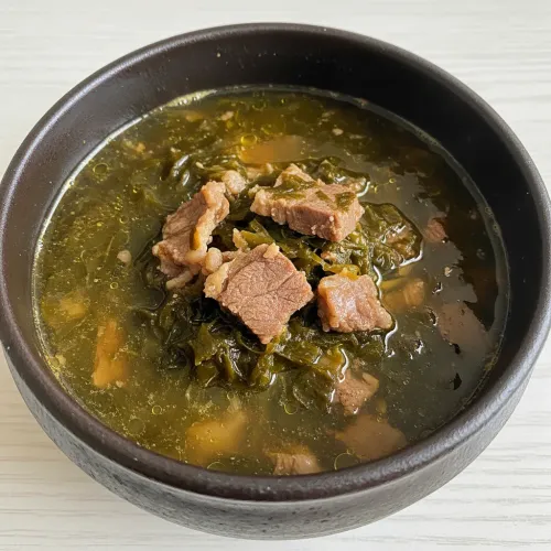 牛肉とワカメのスープ