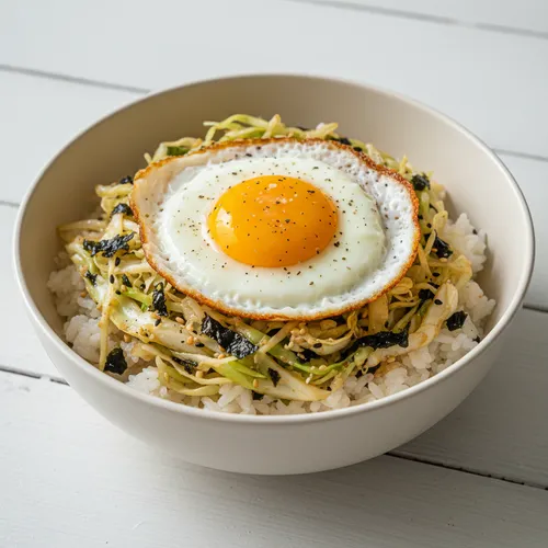 キャベツのキム和え丼