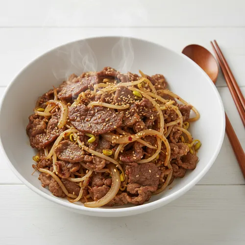 牛バラ薄切り肉ともやしの炒め物