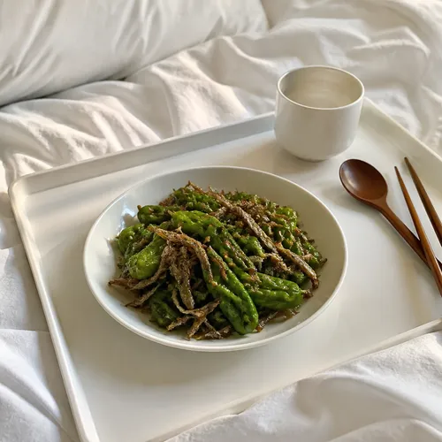 おばあちゃんのししとうと煮干し炒め