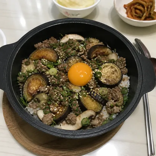가지솥밥