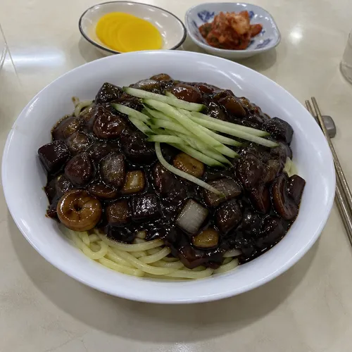 이연복 셰프의 현지식 짜장면