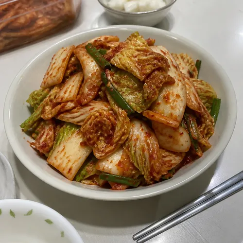 70年伝統の手作り白菜キムチ