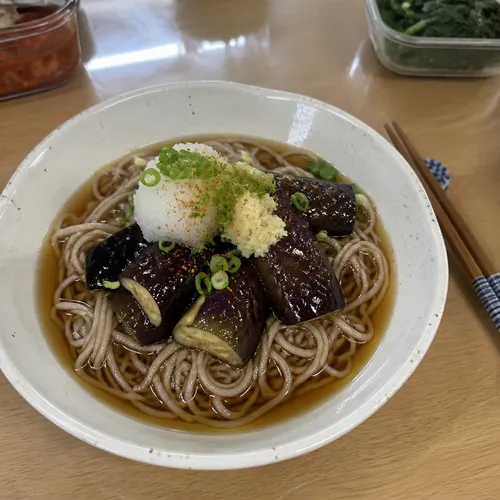 ナス天ぷら冷やしそば
