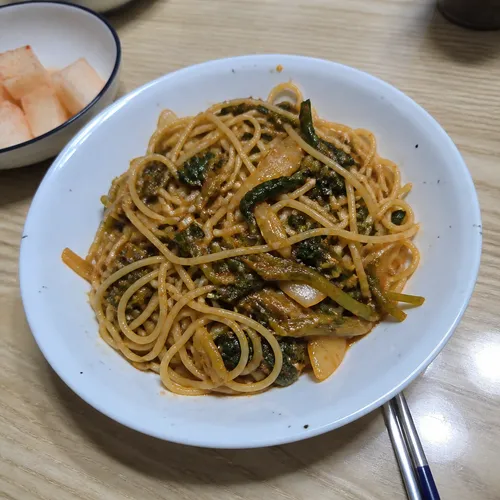 エゴマ油のカクテギパスタ
