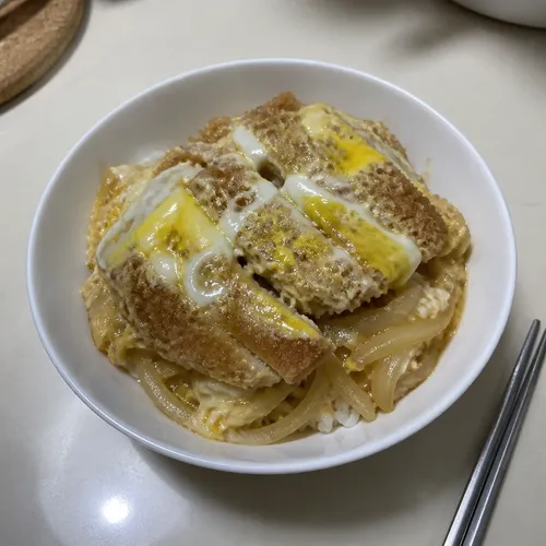 めんつゆで作る超簡単カツ丼