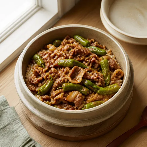 辛旨カルビししとう釜飯