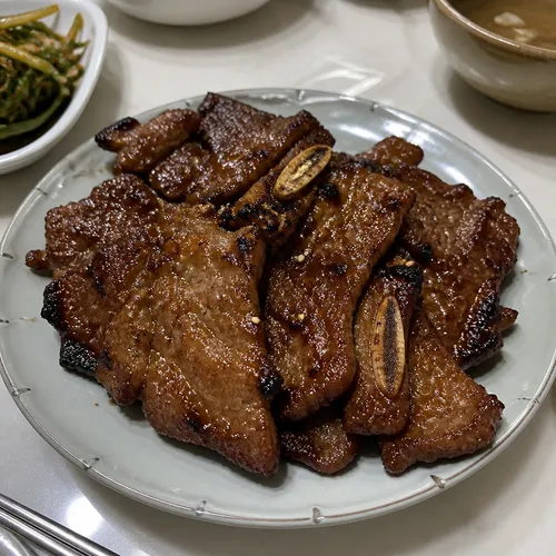 リュ・スヨンの味付け豚カルビ