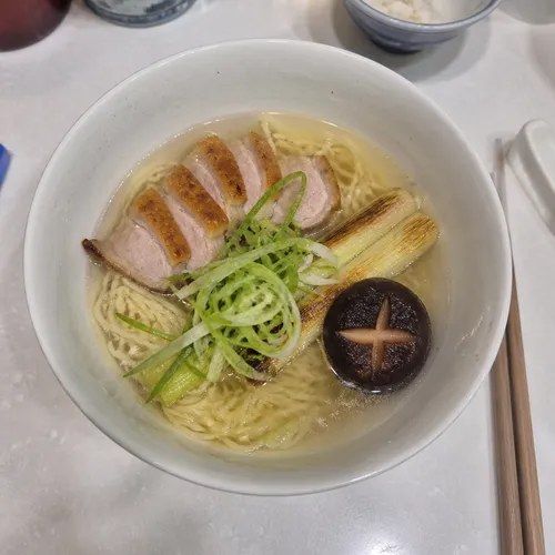 シオラーメン
