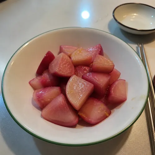 ファインダイニング バターグラッセ（野菜のグラッサージュ）