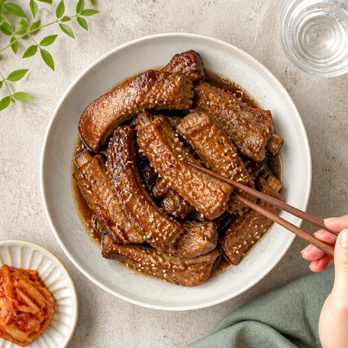 豚バックリブの甘辛醤油煮