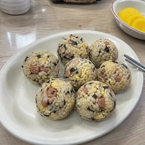 スパムマヨおにぎり
