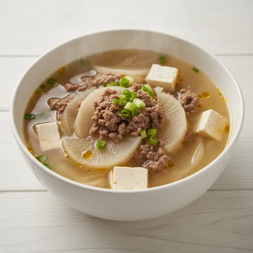 牛肉の挽肉と大根のスープ