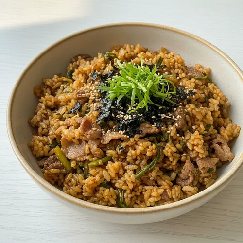 焼肉屋風セリと牛バラ薄切り肉の炒めご飯