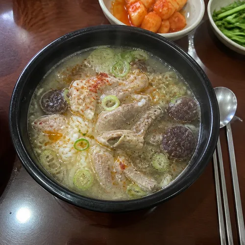 7分で超簡単！豚肉スープご飯