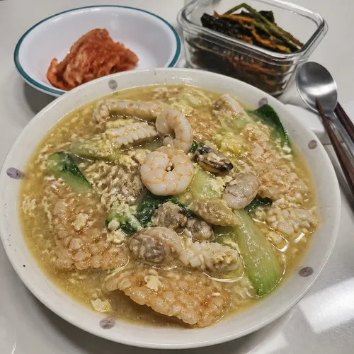イジェイ深夜食堂 海鮮おこげスープ