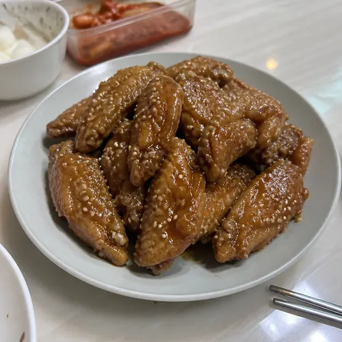名古屋風手羽先唐揚げ