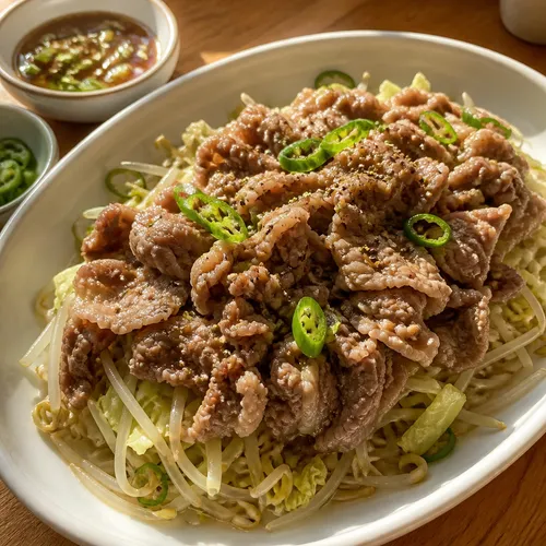 牛バラ薄切り肉ともやしの蒸し物