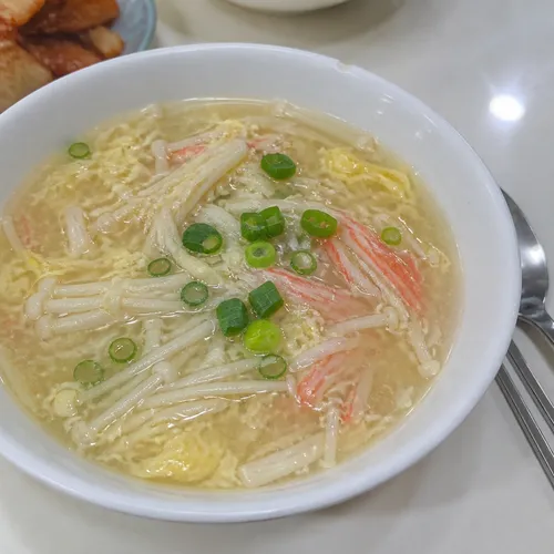 5分で完成！カニかまスープ
