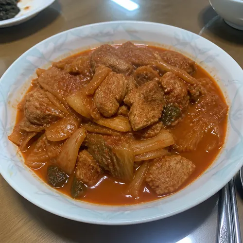 豚肉キムチチム(やわらか豚肉のキムチ煮込み)