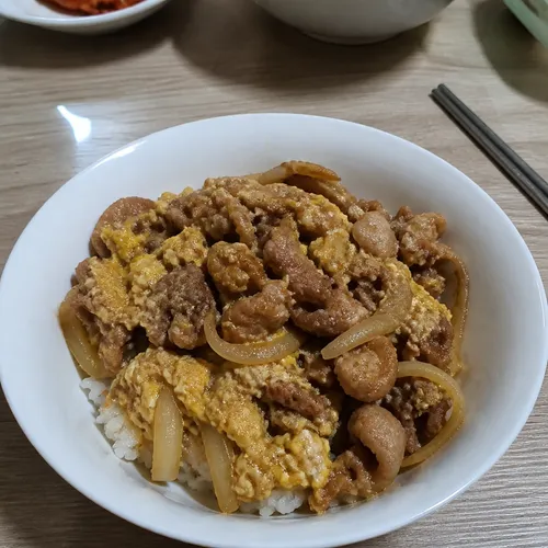豚バラ薄切り肉のっけご飯