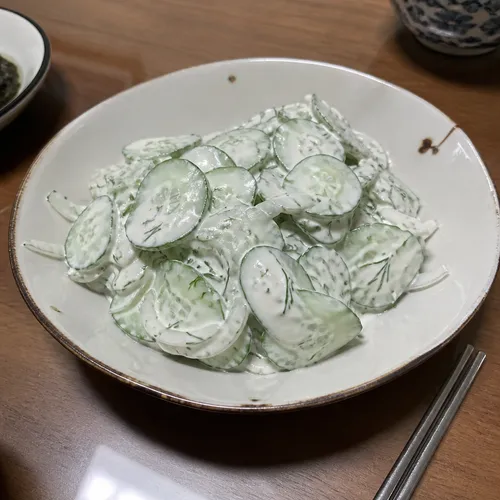 生クリームきゅうりサラダ