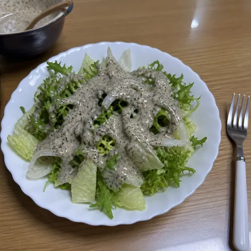 サラダ専門店の黒ごまドレッシング
